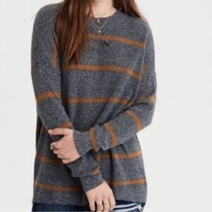 American Eagle Gray & Brown Striped Crewneck Jegging Fit Sweater Size Medium
